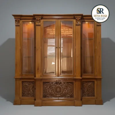 Lemari Hias Kaca 4 Pintu